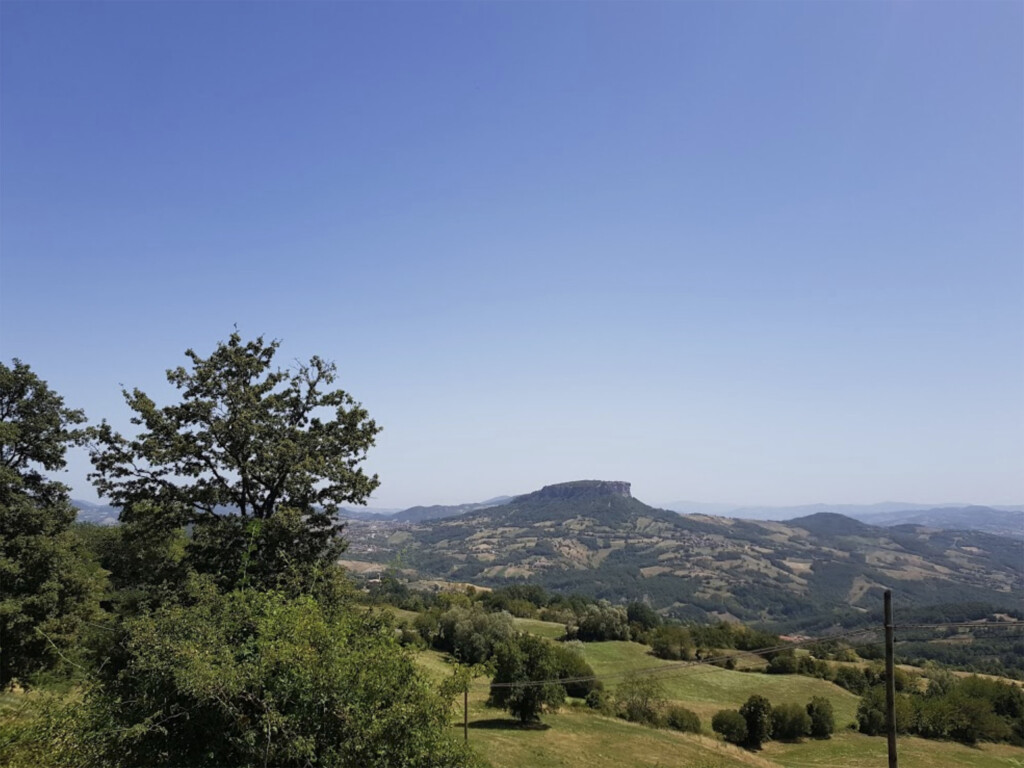 Pietra di Bismantova panorama